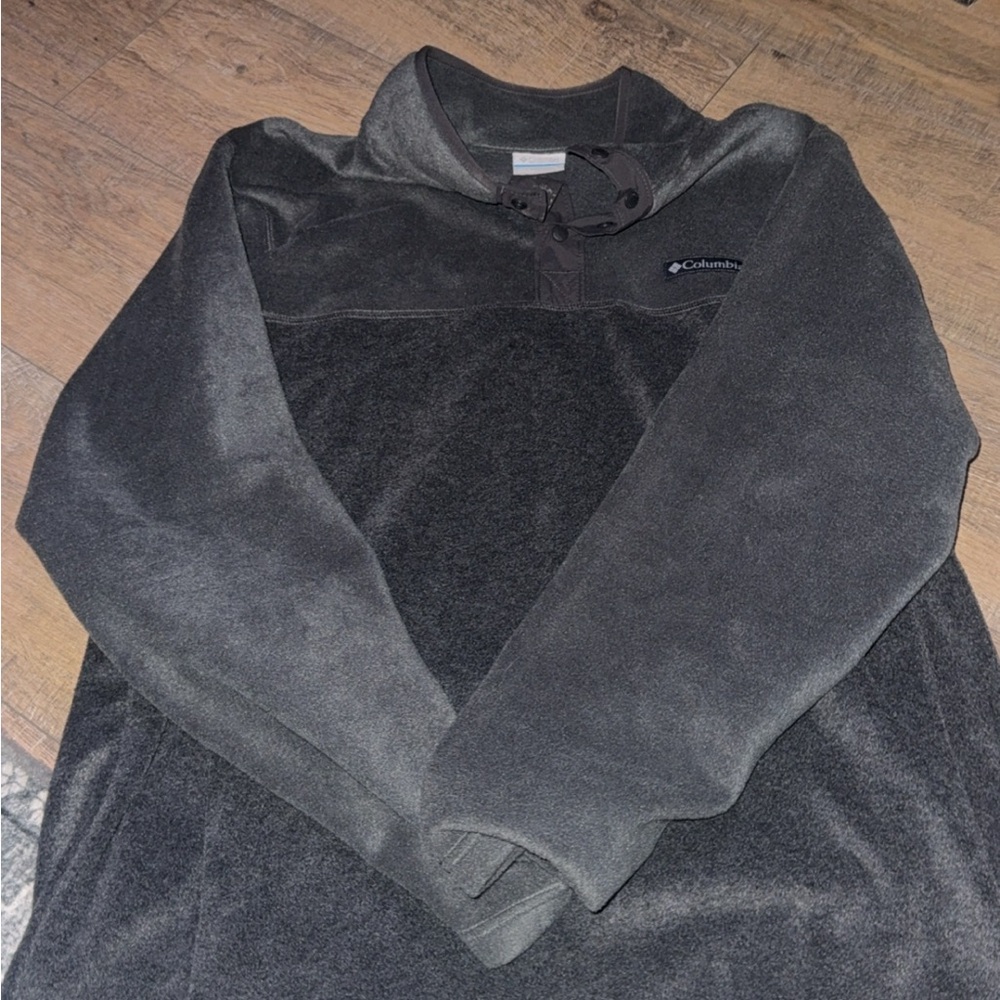 Columbia Charcoal Fleece Pullover